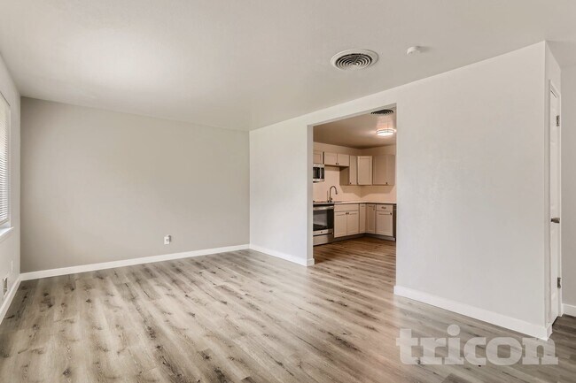3115 Xanadu St, Aurora, CO 80011 - photo 5