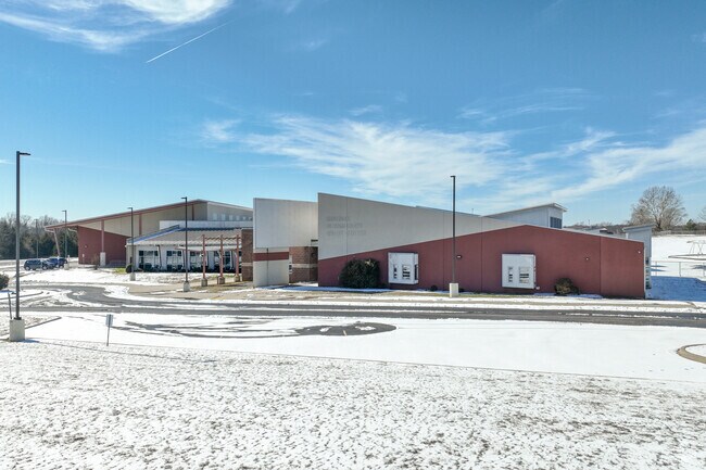 Heritage Intermediate Grade Center receives above average scores with a B+ on Niche.