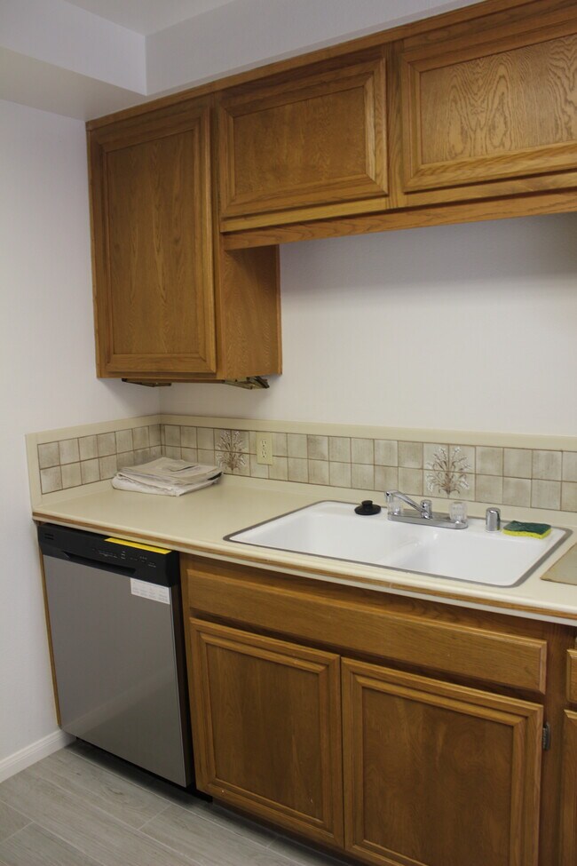 103 Bristol Rd, Ojai, CA 93023 - photo 6