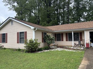 1362 Daniel Ln, Lawrenceville, GA 30046