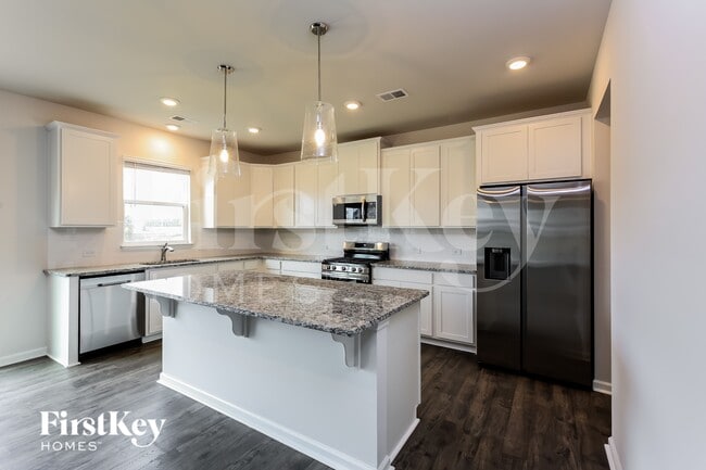 569 Hillpark Ln, Greer, SC 29651 - photo 5