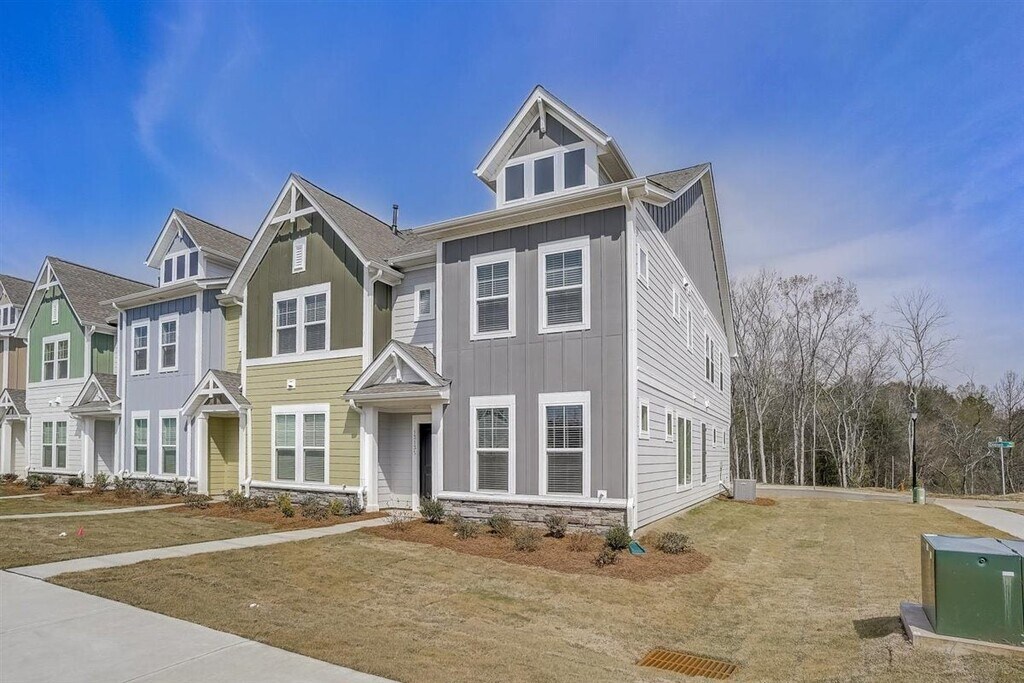 Cedar Ridge Townhomes 13333 Settlers Trail Ct, Charlotte, NC