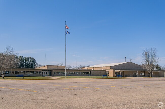 Webb Middle School is a quality school located in Reedsburg area.