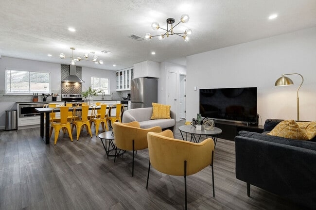 7609 Noreast Dr unit ID1056415P, North Richland Hills, TX 76180 - photo 3