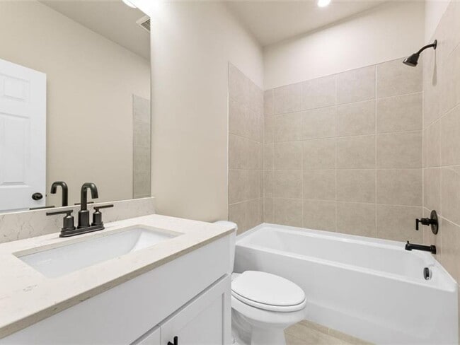 601 Grand Wehunt Dr, Hoschton, GA 30548 - photo 7