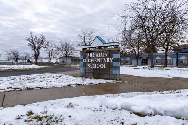 Arcadia Elementary sits at the heart of deer park.
