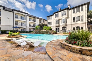 2303 Louisiana St, Houston, TX 77006