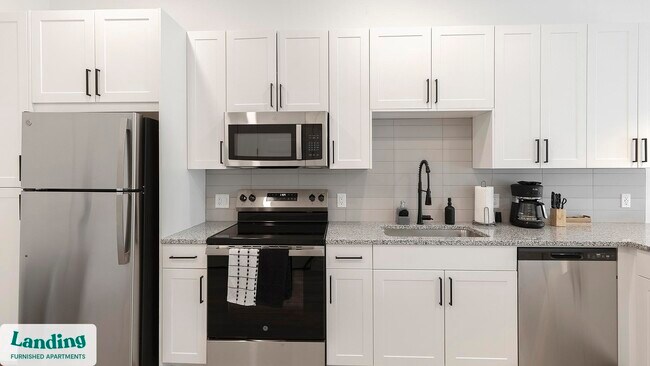 650 E Sycamore St unit 3211, Denton, TX 76201 - photo 5