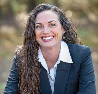 Adriane Hart