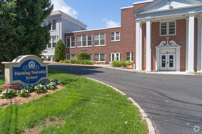 Harding Township Elementary School serves students in Harding from prekindergarten through eighth grade.