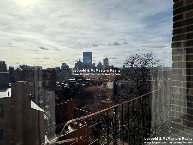 21 Mount Vernon Square unit 502, Boston, MA 02108 - photo 7