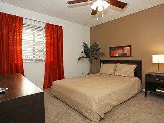 8902 N 19th Ave, Phoenix, AZ 85021