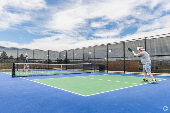 Casey Jones Park near Ponderosa Park has lots to explore like a dog park and pickleball courts.