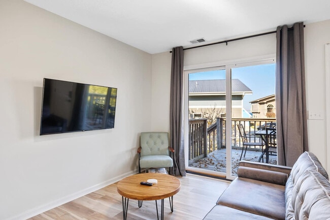 204 Washington Park Blvd unit ID1359767P, Michigan City, IN 46360 - photo 2