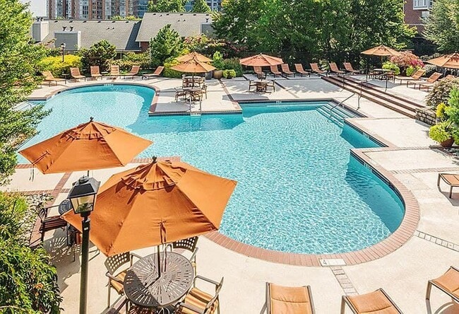 1527 Lincoln Way unit 301B, McLean, VA 22102 - photo 3