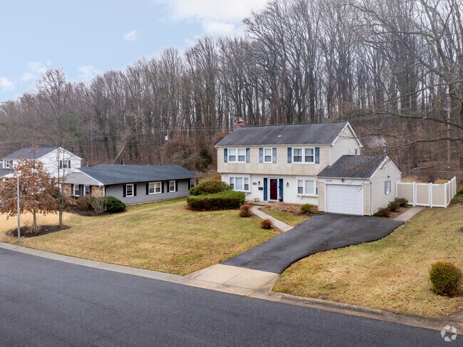 Like many of the surrounding planned communities, Idlewind consists mostly of split-levels, brick ranches and Cape Cods.