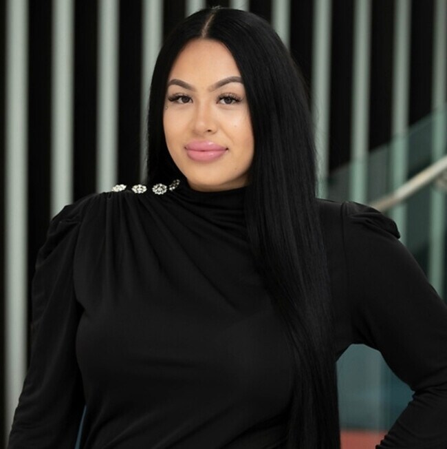 Agent Photo