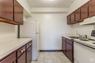 173 Grove St, Waterbury, CT 06710