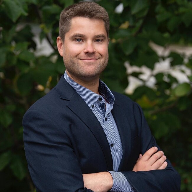 Agent Photo