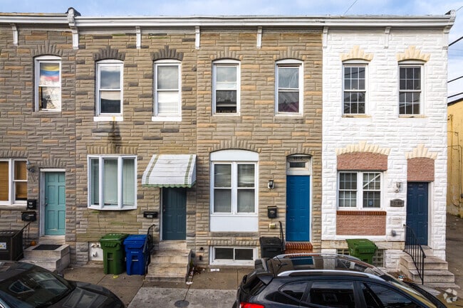 Baltimore Highlands has more than its share of Formstone facades.