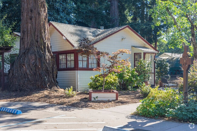 St. Michael's Orthodox School is governed by the Bulgarian Eastern Orthodox Diocese of USA.