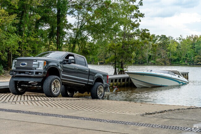 Serene lake view in a tranquil River Bluff Park.