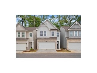 694 Smokey Quartz Way, Kennesaw, GA 30144