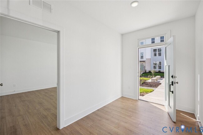 15393 Sunray Aly, Midlothian, VA 23112 - photo 6