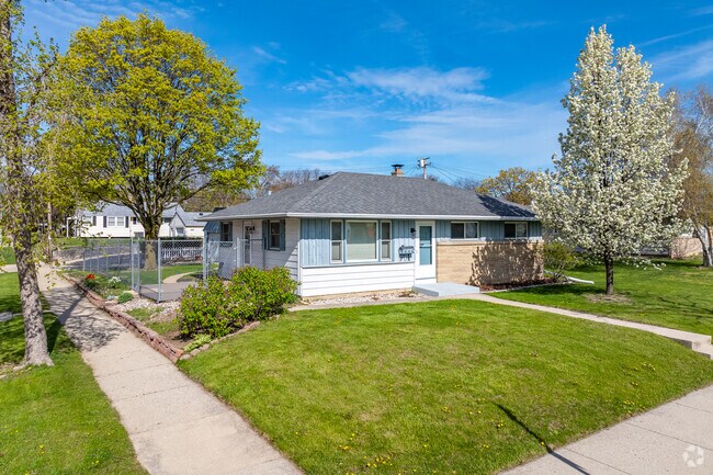 Pleasant Valley is a small quiet neighborhood with walkable streets.