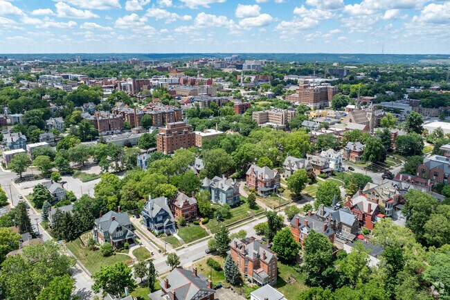 East Walnut Hills is known for its thriving businesses and unique architecture.