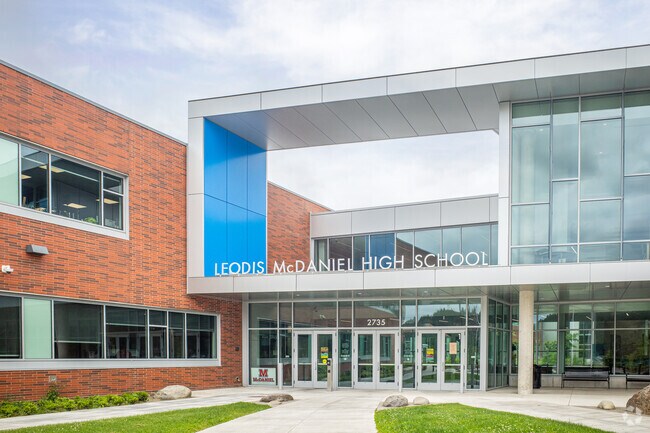 Madison High School, Renamed Leodis McDaniel High School, is a Public High School Serving the Lents-Powellhurst Gilbert Neighborhood of Portland, OR.