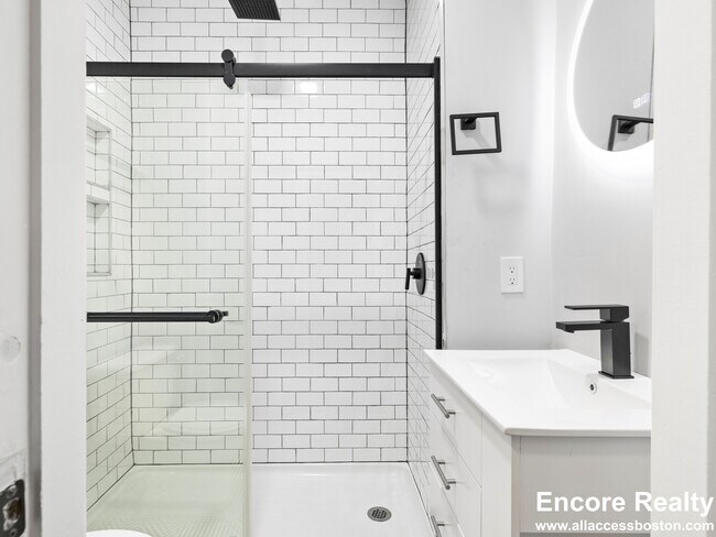 5 Dickson St unit 1, Somerville, MA 02144 - photo 3