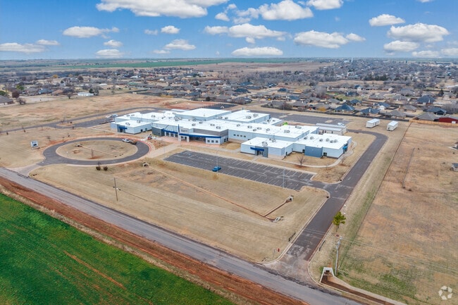 Piedmont Intermediate Elementary is a state-of-the-art facility in Piedmont Oklahoma.