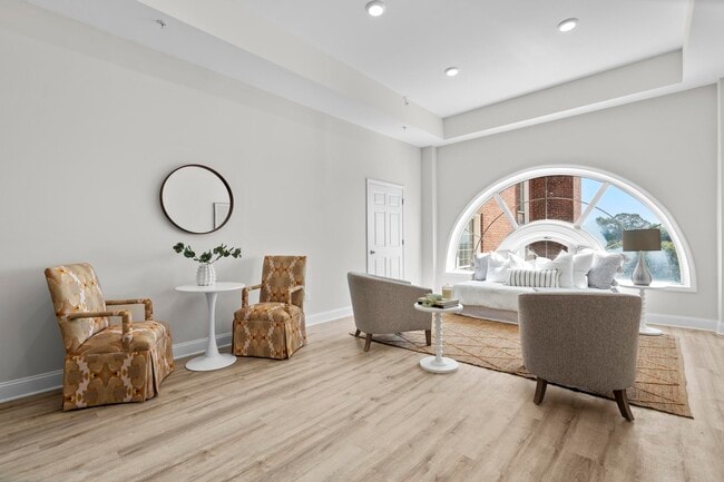 120 Broad St, New London, CT 06320 - photo 7