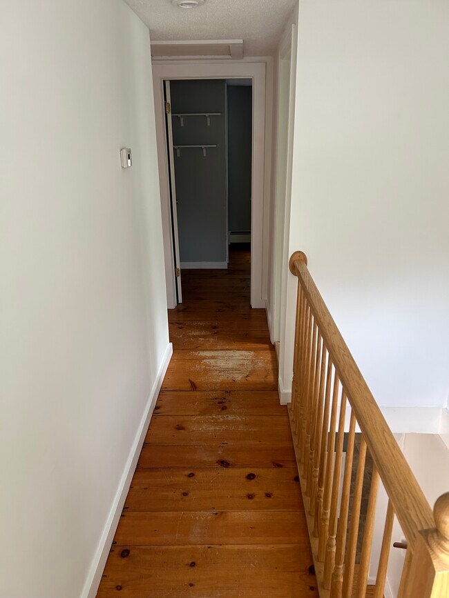 392 Back Ashuelot Rd, Winchester, NH 03470 - photo 6