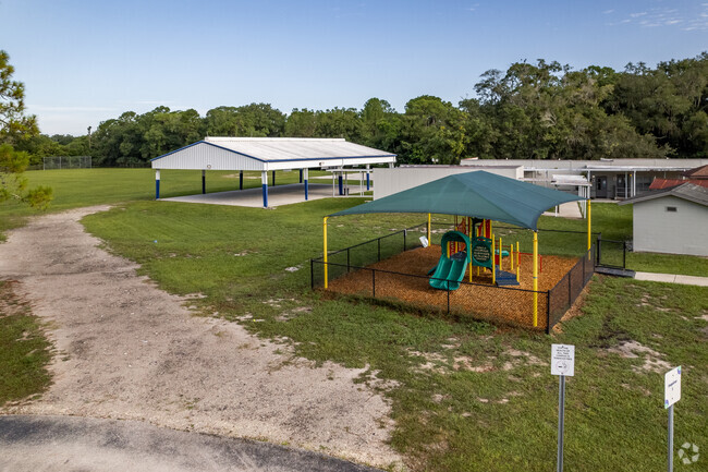 Idyllwilde Elementary School students can play in the shade during recess.