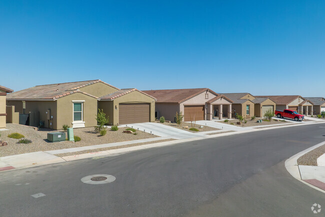 This row of Ranchers shows the smaller side of the homes in the Summit area.
