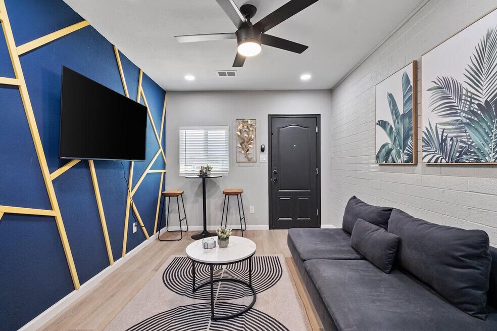 4117 W Virginia Ave unit ID1244356P, Phoenix, AZ 85009 - photo 1