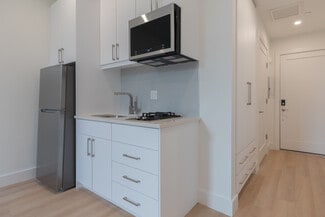 203 Fuller St, Brookline, MA 02446