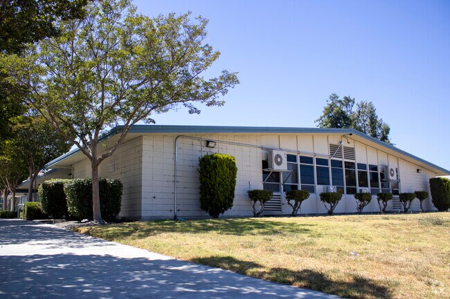 Santa Clara Christian School provides private faith-based education in Santa Clara, California.