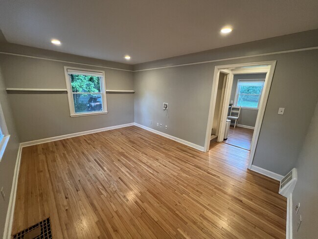 7314 James Ave S, Richfield, MN 55423 - photo 4