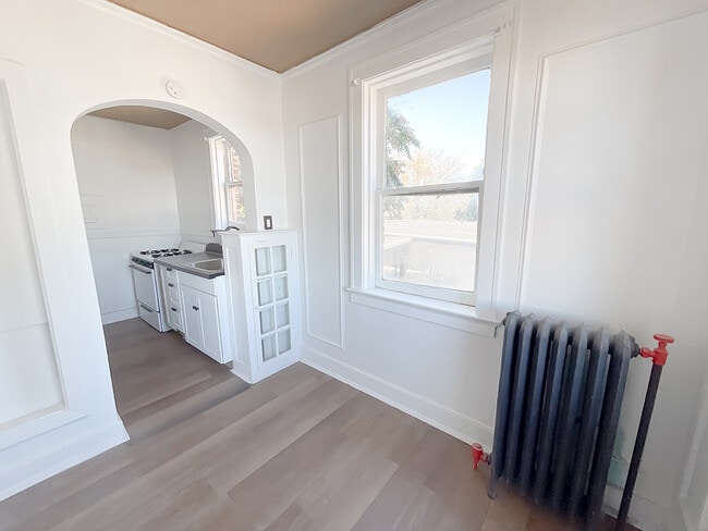 Bervean Apartments, Flint, MI 48502 - photo 4