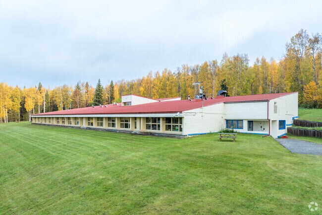 Two Rivers School serves students from Pre-K to eighth grade.