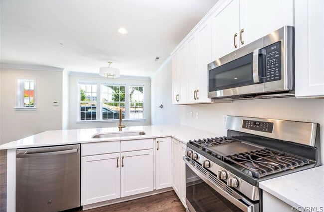 2008 Libbie Lake West St unit A, Richmond, VA 23230 - photo 6