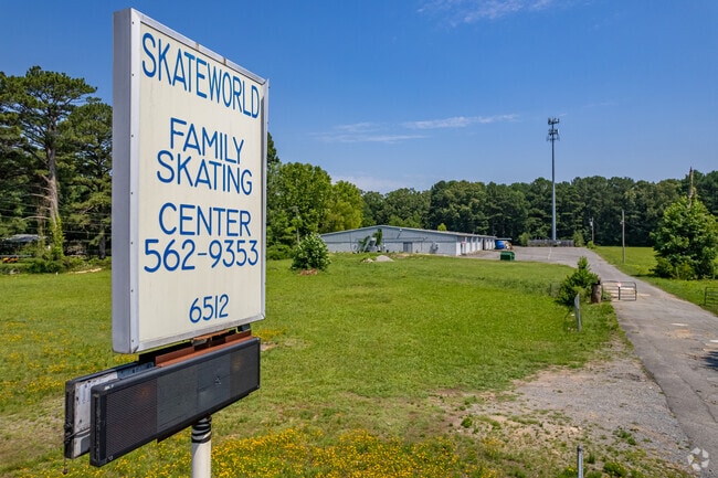 Bukanas Skating Event Center in Cloverdale Watson is a great local opportunity for family fun.