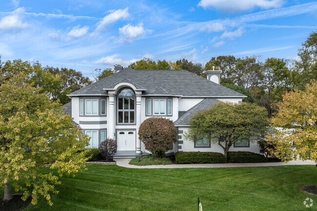 There are many larger estates in the Frances-Stones Crossing neighborhood.