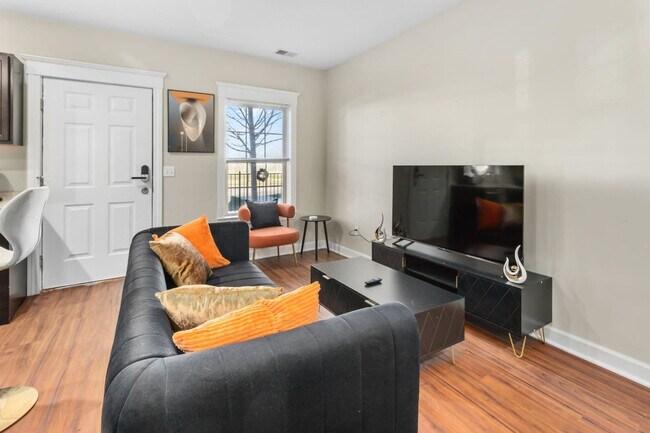 702 E Ferry St unit ID1228685P, Detroit, MI 48202 - photo 5