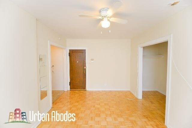 744 W Belmont Ave unit A00C, Chicago, IL 60657 - photo 2