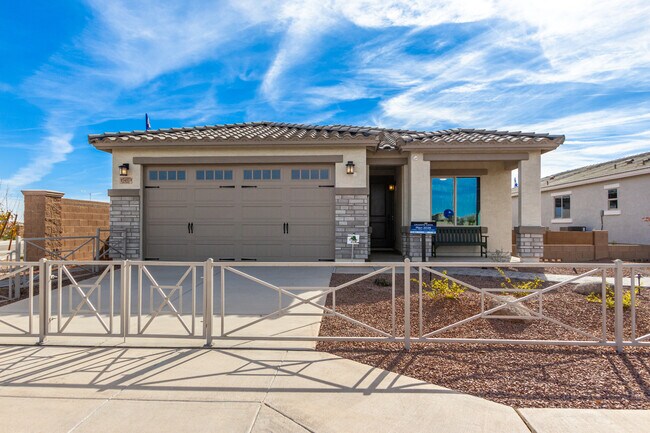 8255 N 173rd Ln, Waddell, AZ 85355 - photo 4