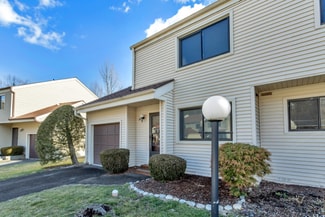 23 Deer Run, Bethel, CT 06801